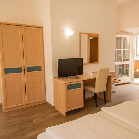 Gasthof Zur Post Hotel Egna Bagian luar foto